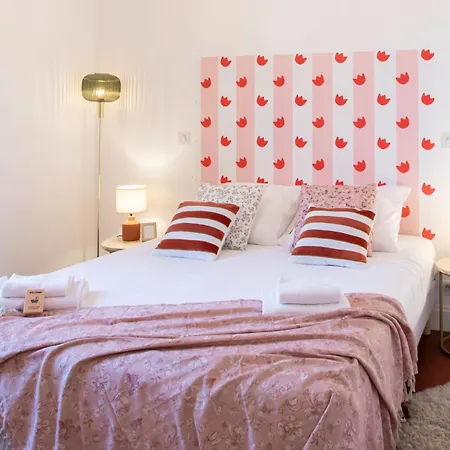 C8 - Lovely House 4 Bdr - Pool, Ac, Garage & Wifi * كان